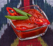 Красный острый соус