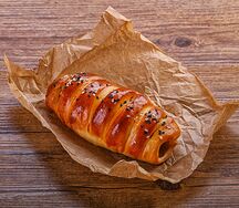 Сосиска в тесте печёная