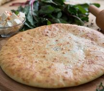 Лепешка с картофелем и сыром