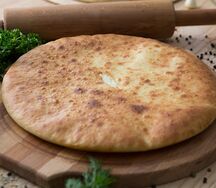 Лепешка с сыром и помидорами
