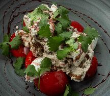 Тёплый салат с баклажаном