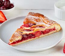 С клубникой и вишней