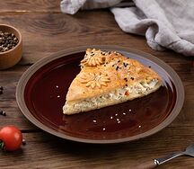 Индейка, картофель и лук