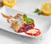 Вишневый штрудель