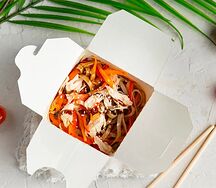 Вок с курицей