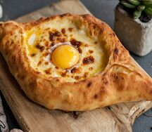 Хачапури по-аджарски