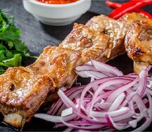 Шашлык из бараньи ребрышек