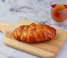 Круассан со сгущенкой