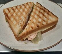 Сэндвич с куриной грудкой