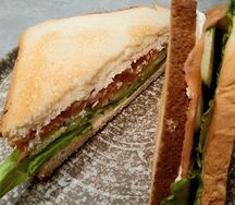 Сэндвич с лососем 