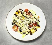 Салат с лососем