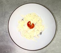 Паста с курицей и грибами