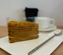 Торт медовик
