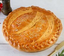 Пирог с говядиной, картофелем и луком