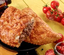 Чебурек XL со свининой и говядиной