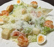Цезарь с креветками 