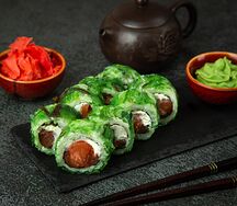 Грин-ролл с лососем