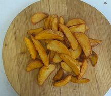 Картофельные дольки со специями