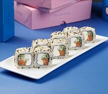 Сливочный лосось с кунжутом