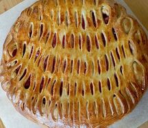 Пирог с клубникой