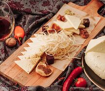 Ассорти фермерских сыров