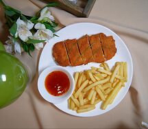 Куриный шницель с фри