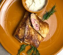 Блины с ветчиной и сыром