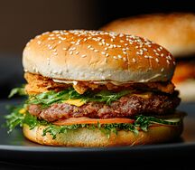 Бургер Mak Burger с говяжьей котлетой