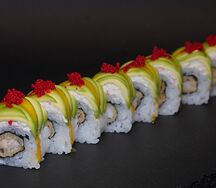 Ролл с креветкой и крабом