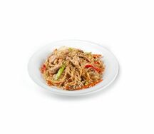 Свинина с пшеничной лапшой и соусом блэк пеппер