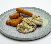 Медальоны в грушевом соусе