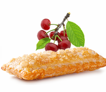 Пирожок с вишней