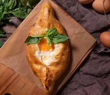 Хачапури по-аджарски