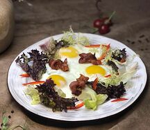 Яичница с беконом