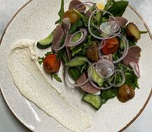 С языком, картофелем и малосольными огурцами
