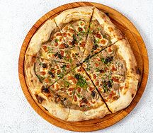 Пицца с грибным кремом и трюфелем 