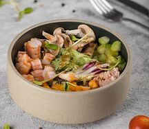Поке с креветками и рисом