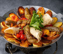 Садж из свинины с овощами