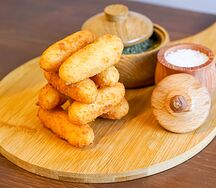 Сырные палочки