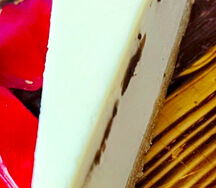 Чизкейк Нью-йорк с карамелью и шоколадом