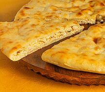 Пирог с курицей и сыром
