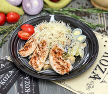Салат Цезарь с курицей