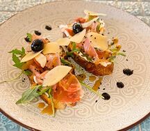 Брускетта Di Parma