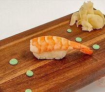 Суши с креветкой