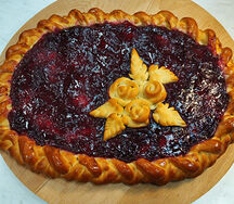 Пирог с яблоком и корицей