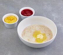 Каша овсяная на молоке