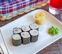 Мини-ролл с крабом