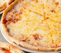 Пицца Сырный микс