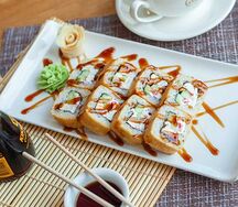 Ролл с крабом в темпуре