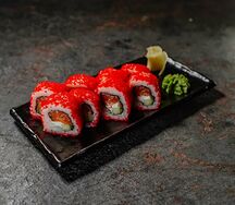 Ролл с лососем